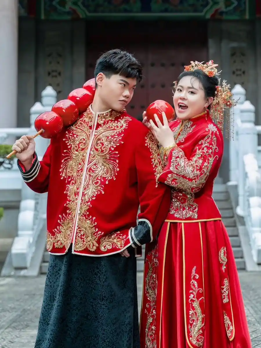 新人中式婚服｜融合傳統與現場即時列印體驗